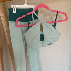 Mint Green Women's Leggings and Sports Bra Set